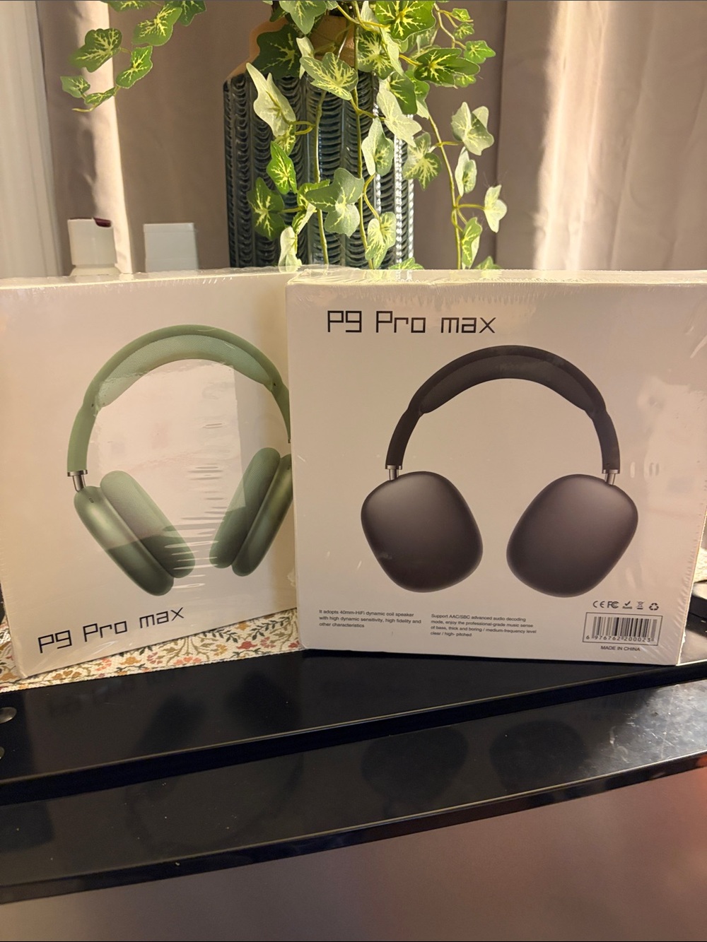 P9 Pro Max On-Ear Headphones - Green OR Black BNIB
